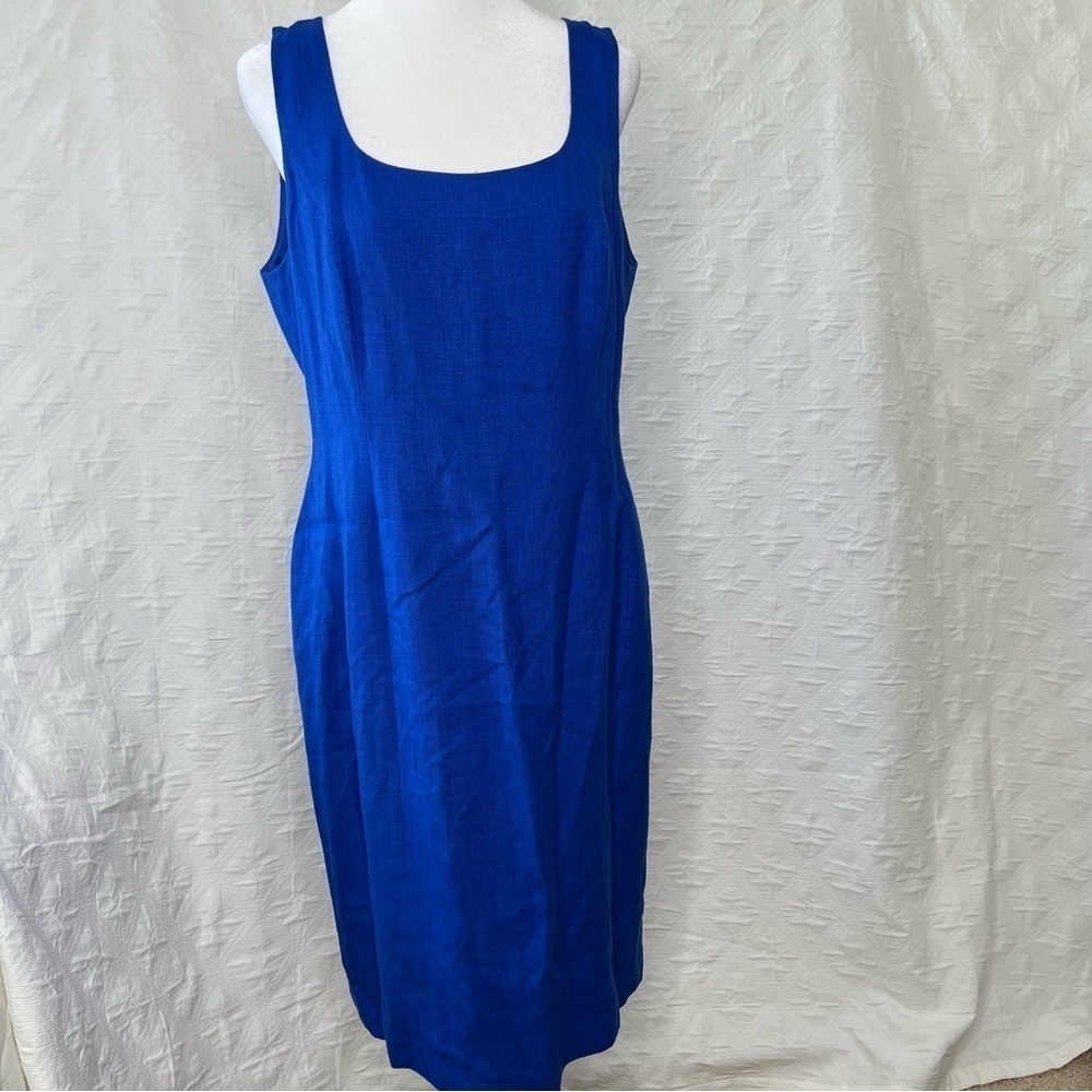 ! Adrianna Papell sleeveless dresses
